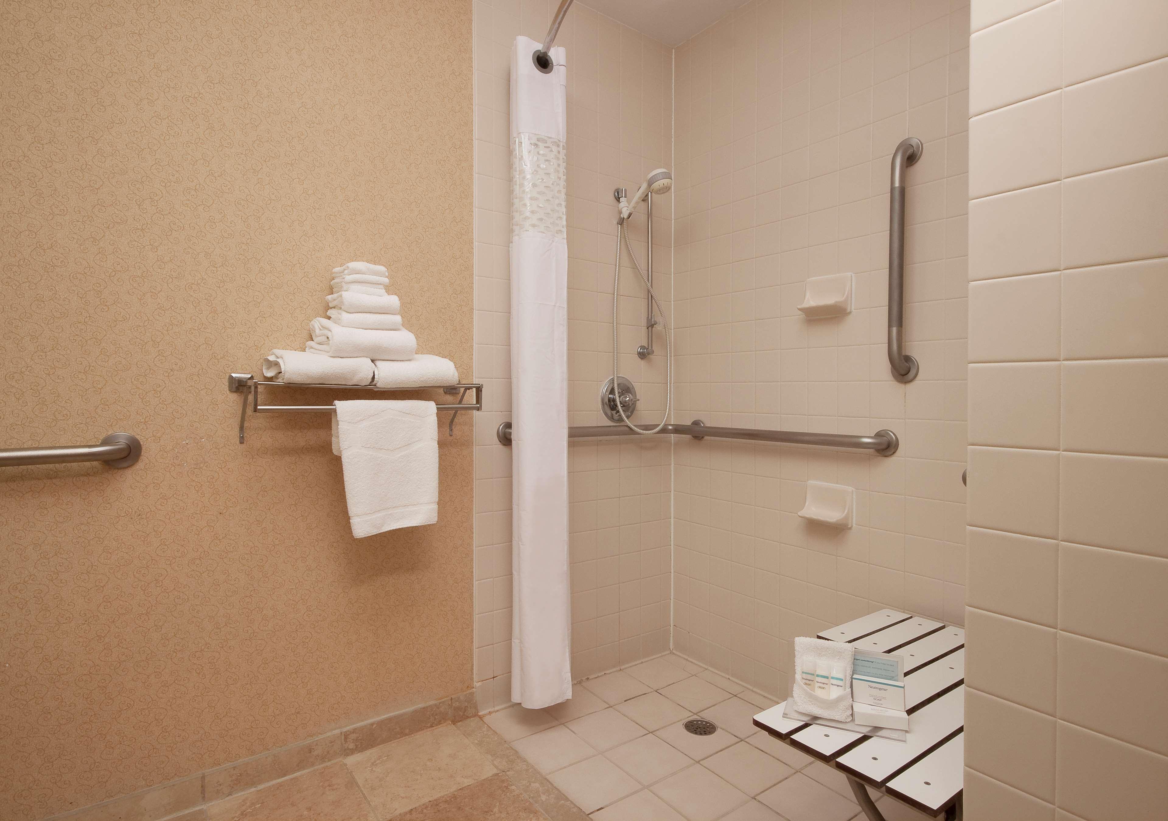 Hampton Inn Laredo Exterior photo