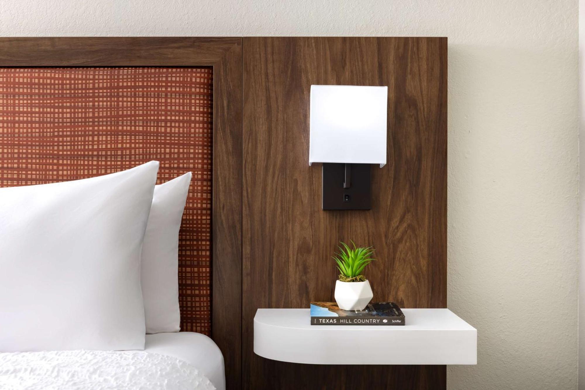 Hampton Inn Laredo Exterior photo